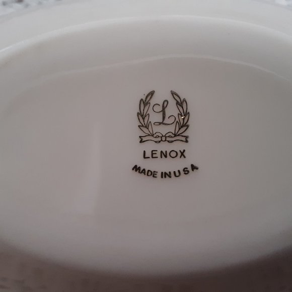 Lenox 9" Porcelain Flared Oval Candy Bowl - Picture 6 of 6